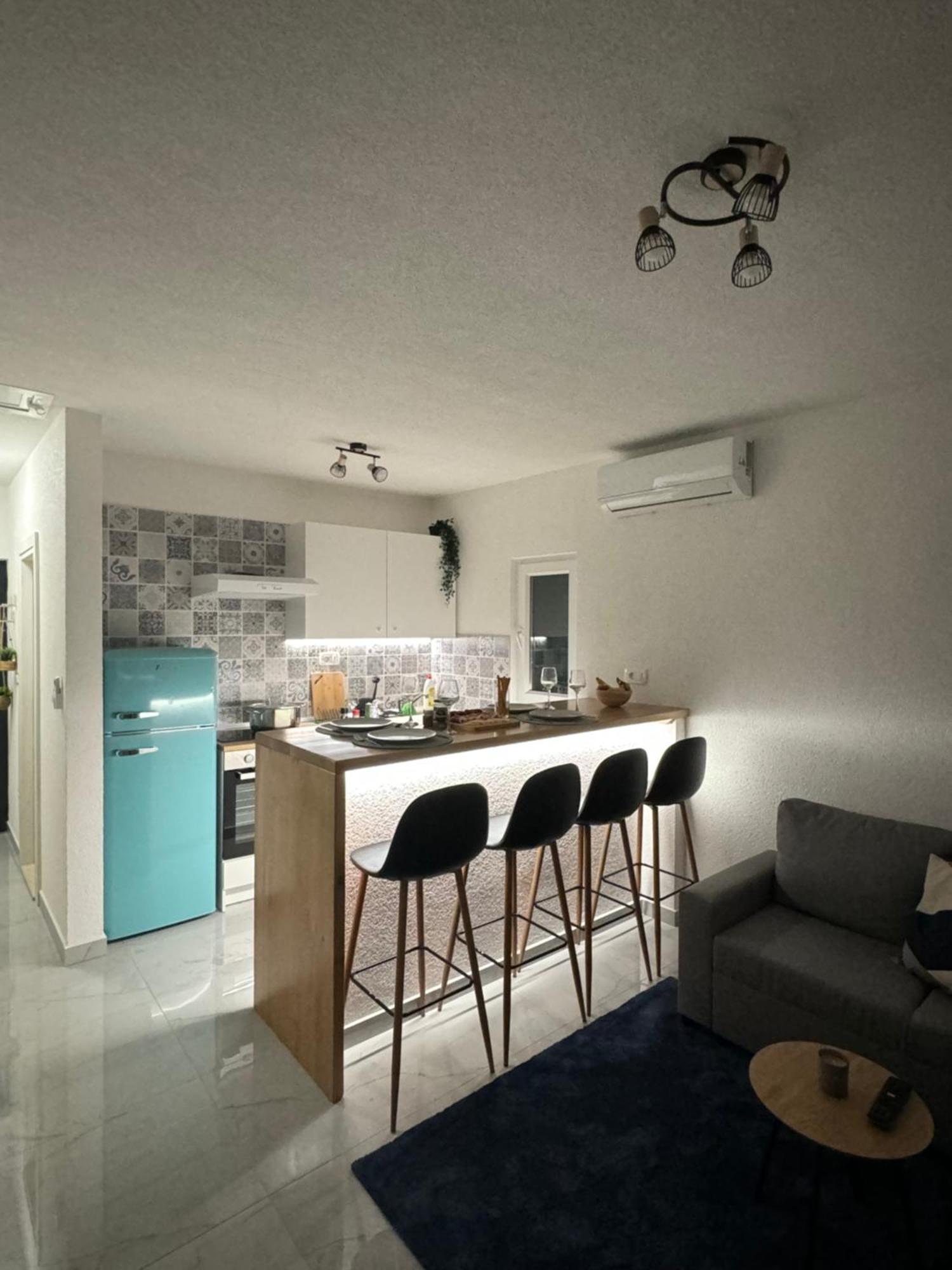 Apartment Koko Rogoznica  Exterior photo